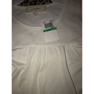 no comment Tops - White Ruffle Tank Top no comment Tops - White Ruffle Tank Top